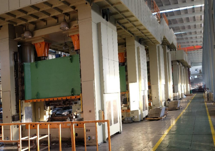 Two 400T-2000T Stamping Production Lines